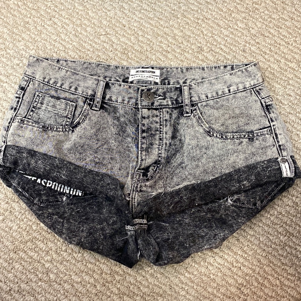 COPY - black one x one teaspoon jean shorts
